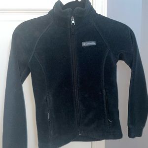 Girls Columbia Zip Sweater. Can be worn inside a coat as additional layer.